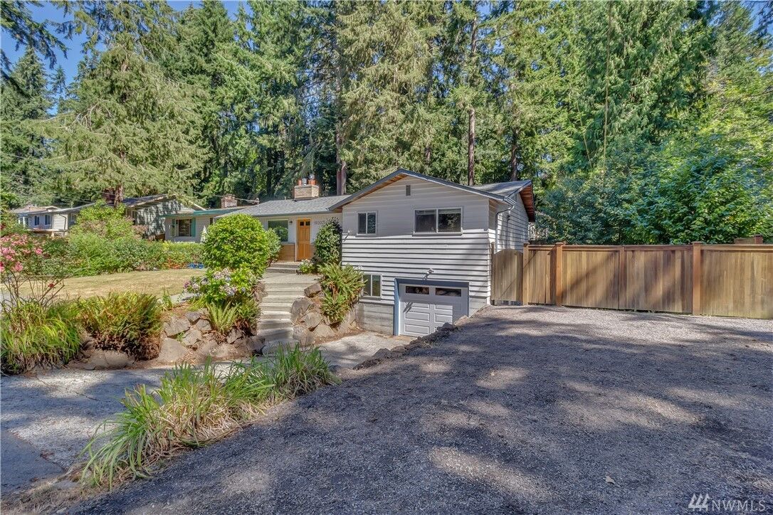 Property Photo:  19302  Palatine Avenue N  WA 98133 