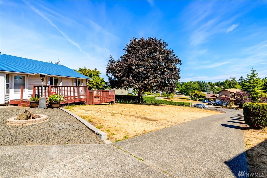 Property Photo: 1219 Gadwell Court SE WA 98513