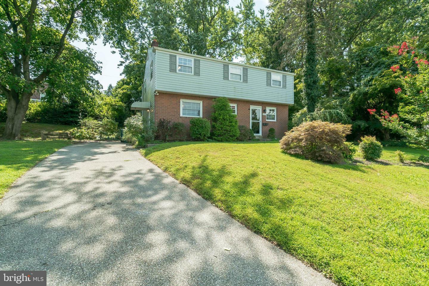Property Photo: 434 Aspen Way PA 19444