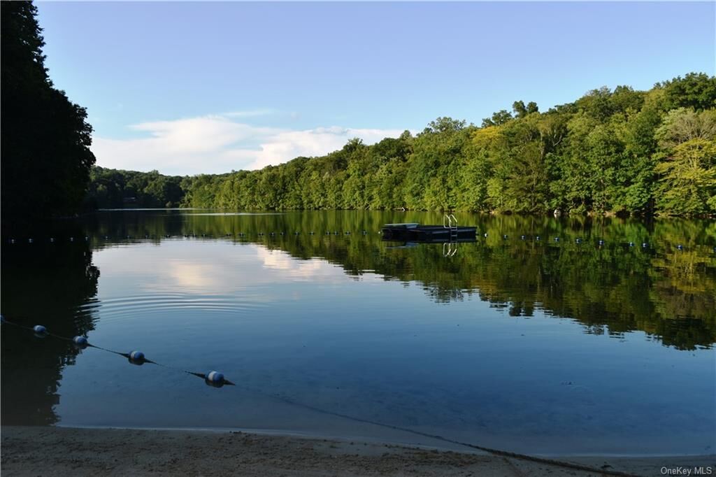 Property Photo: 85 Macgregor Drive NY 10541