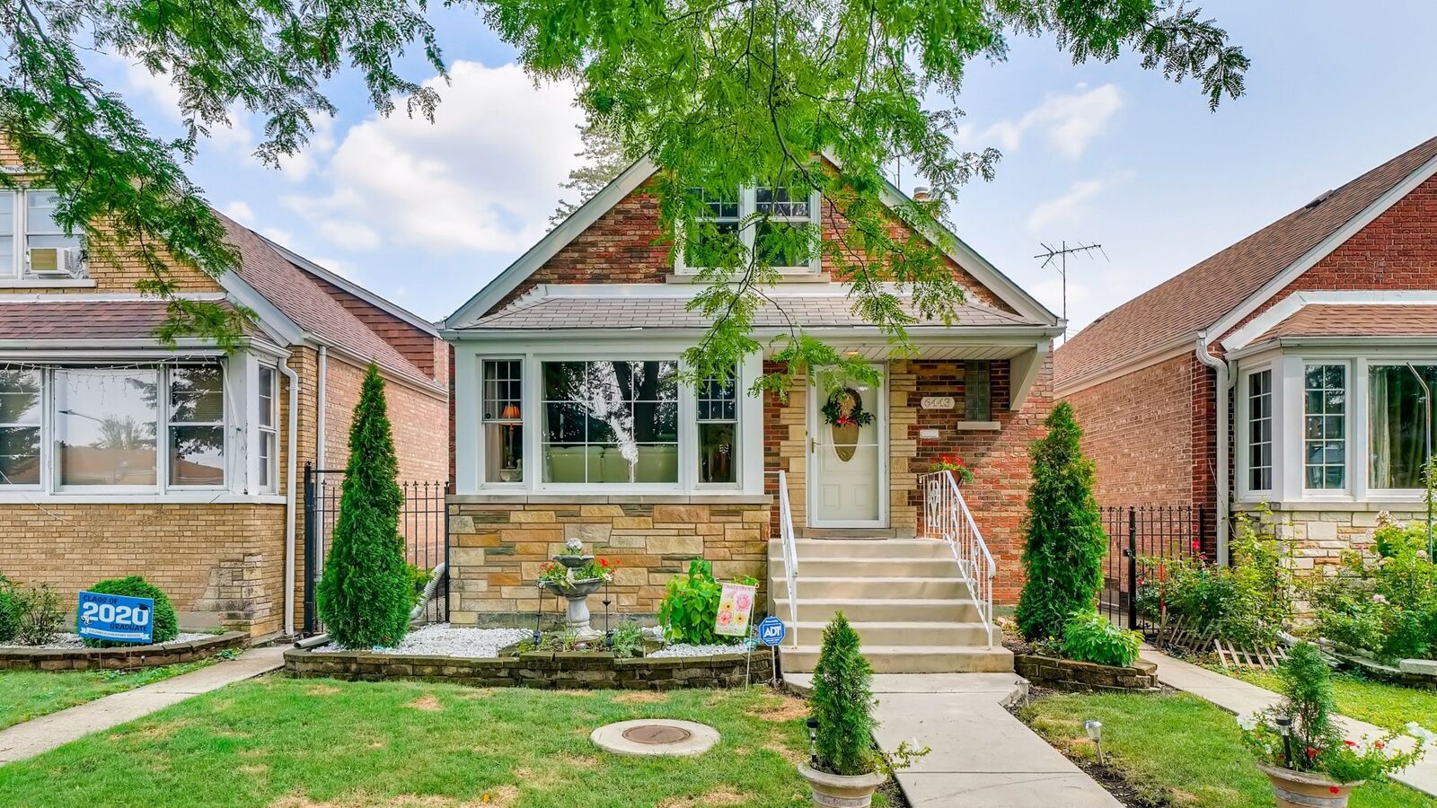 Property Photo:  6443 S Komensky Avenue  IL 60629 
