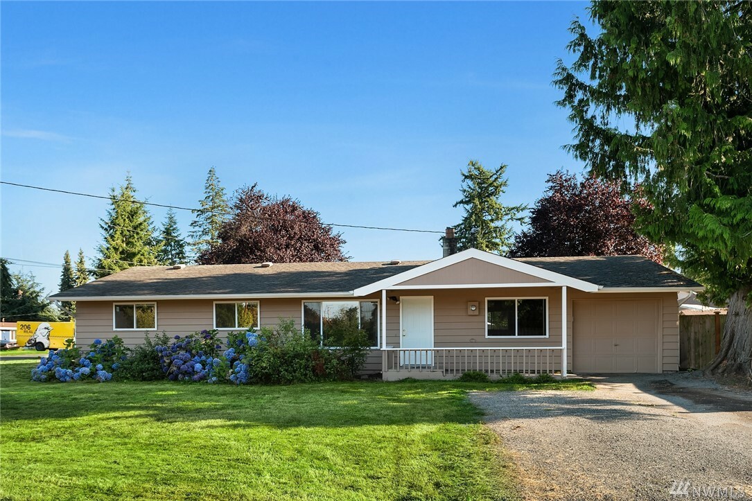 Property Photo:  20804 3rd Ave W  WA 98036 