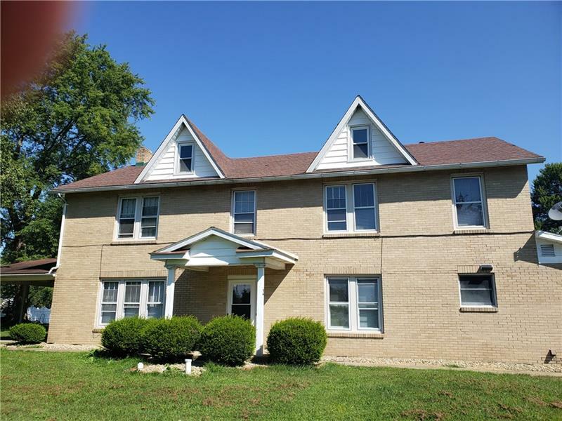 Property Photo:  5 Davis Ln  PA 16137 