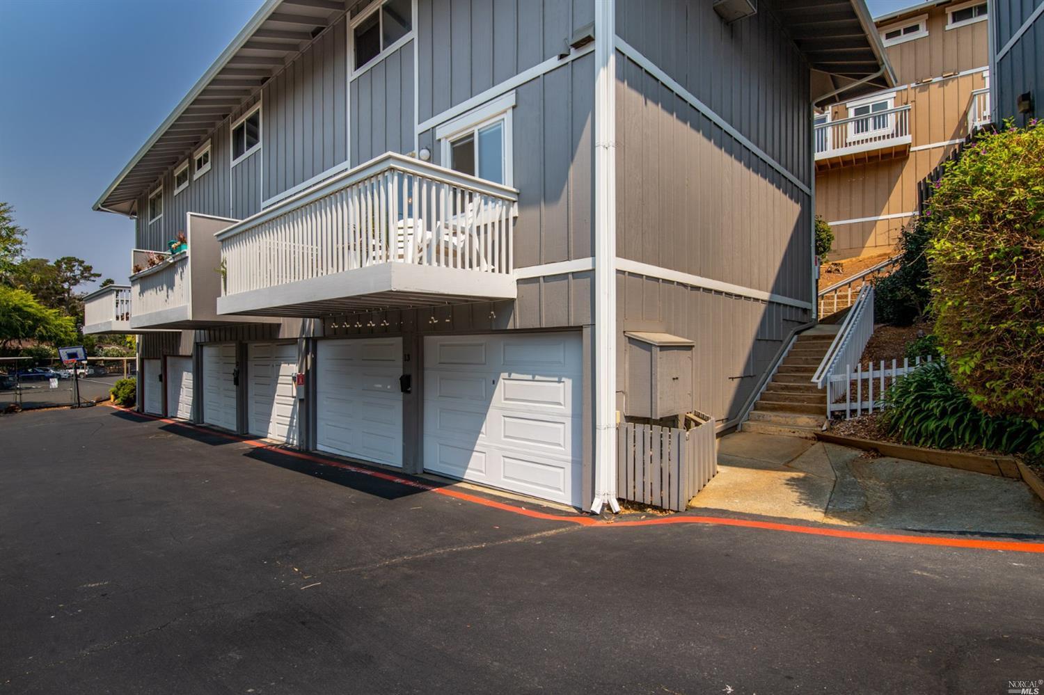 Property Photo:  103 Sunset Circle 13  CA 94510 