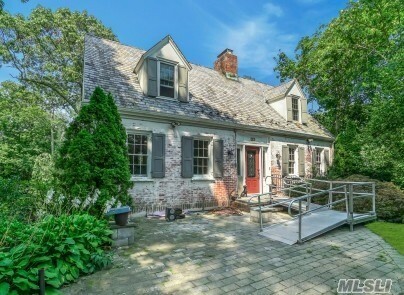 Property Photo:  93 Edgewood Avenue  NY 11787 