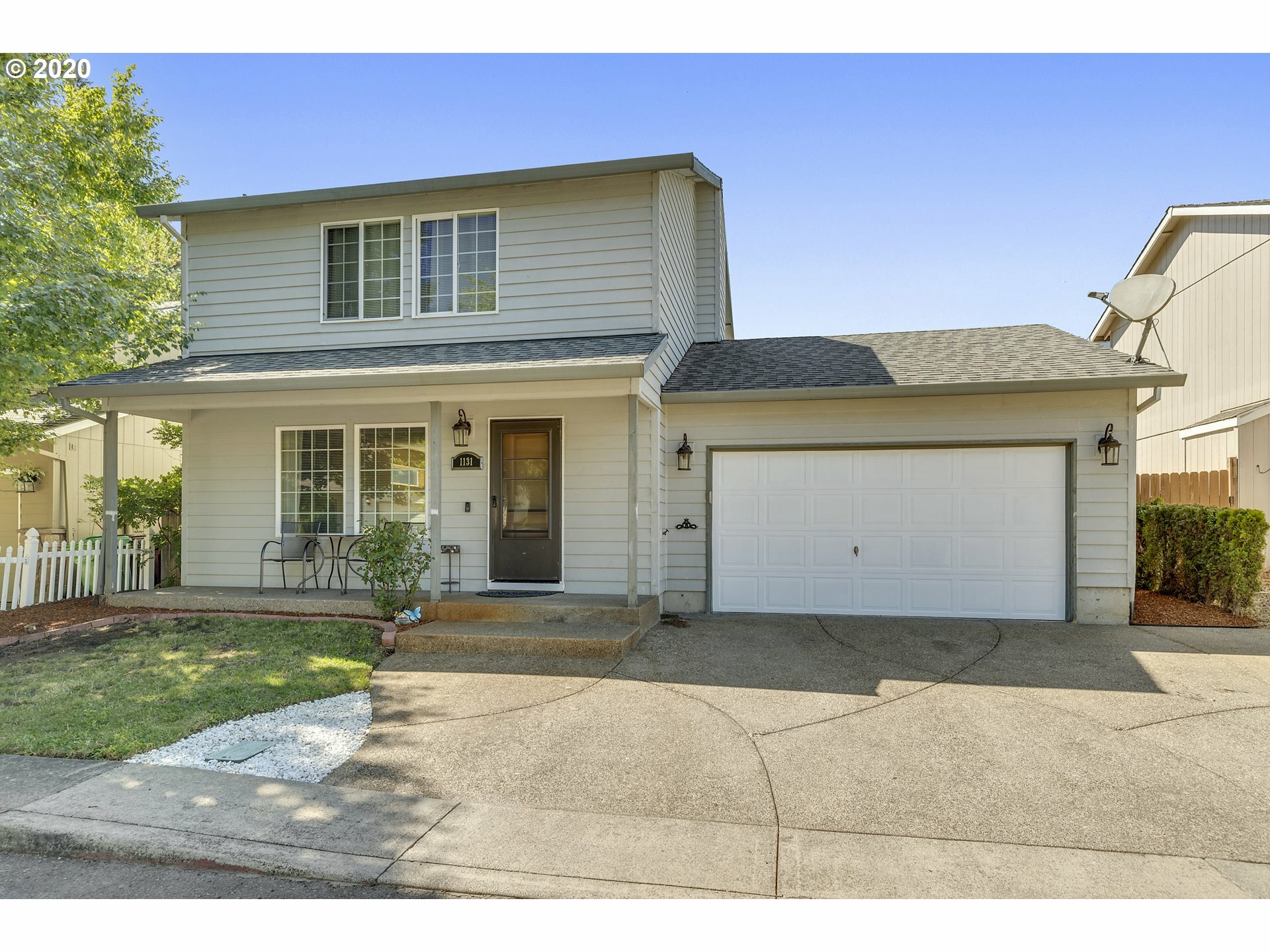 Property Photo:  1131 SW Ivory Loop  OR 97080 