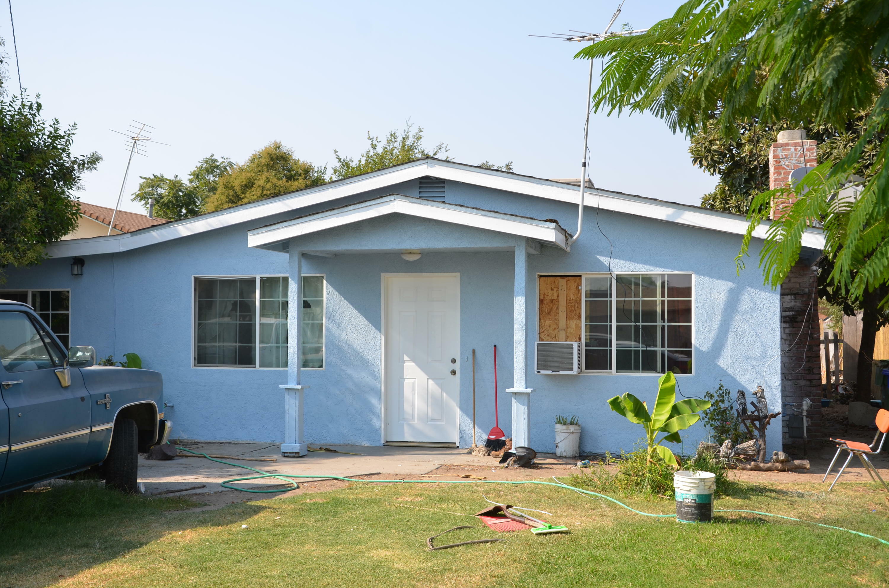 Property Photo:  12492 Amethyst Avenue  CA 93615 