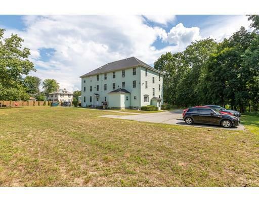 Property Photo: 21 Bailey St 3B MA 01569