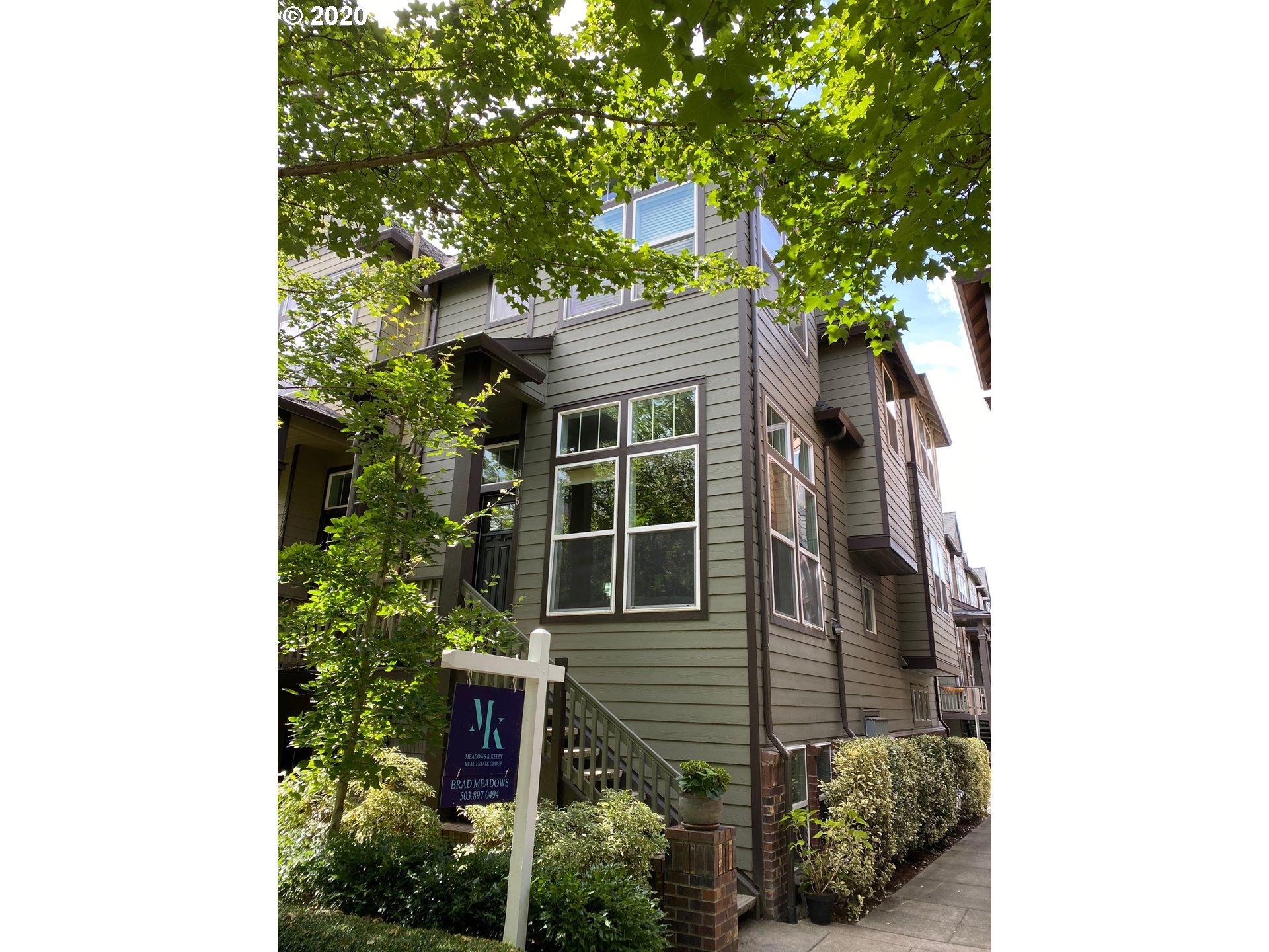 Property Photo: 8815 SE 12th Ave OR 97202