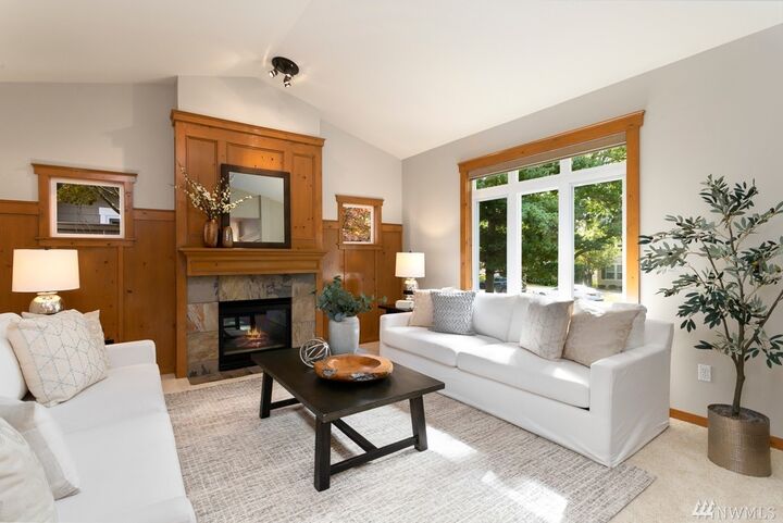Property Photo:  35230 SE Ridge Street C  WA 98065 