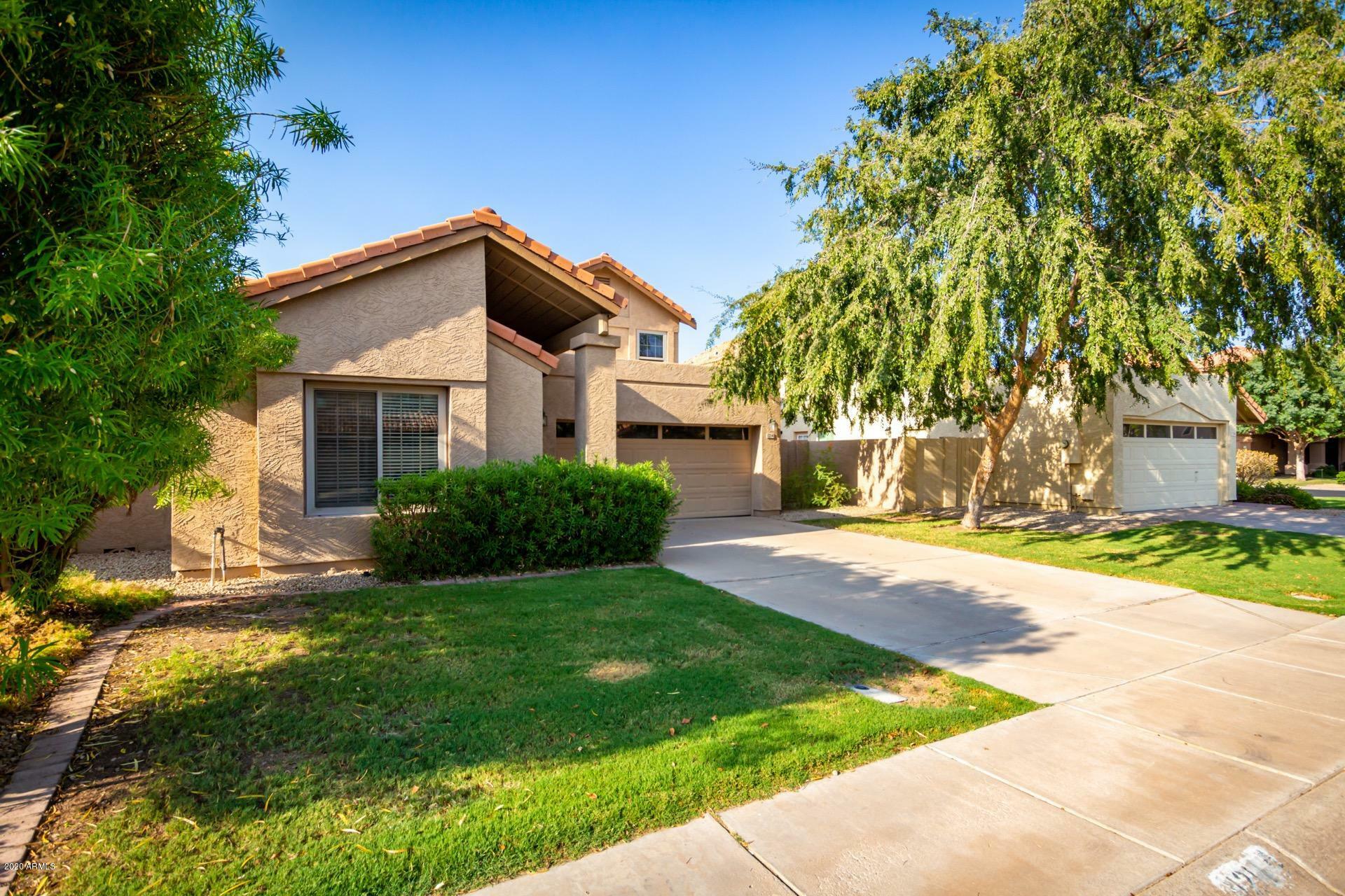 Property Photo:  1214 W Sandman Drive  AZ 85233 