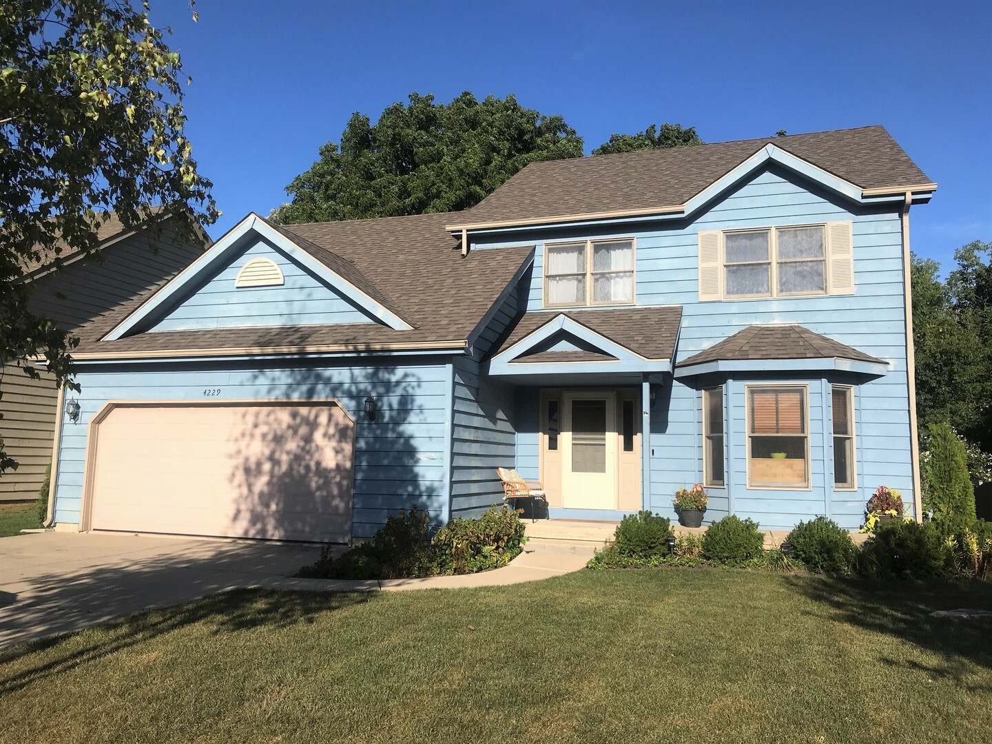 Property Photo: 4229 Bertrand Lane IL 60099