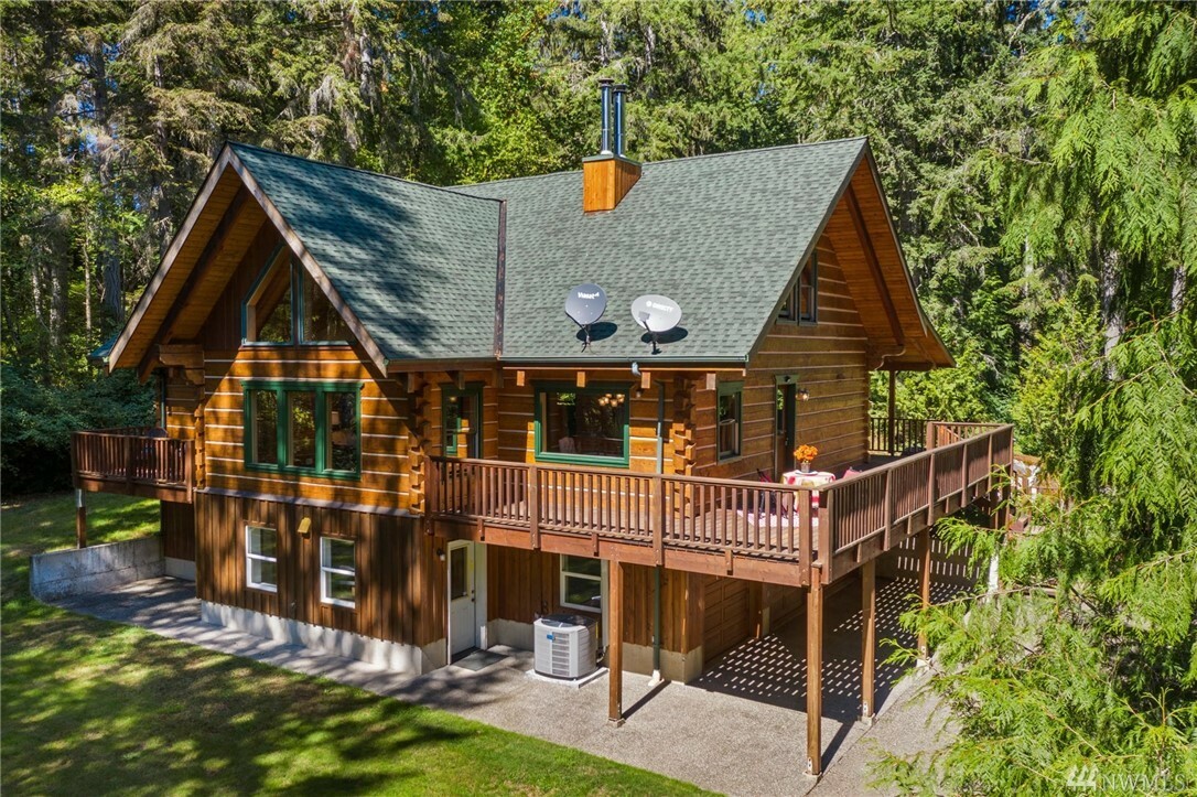 Property Photo: 13106 111th St Ct NW WA 98329