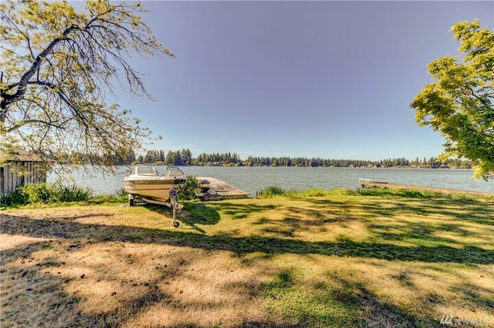 Property Photo:  629 165th St S  WA 98387 
