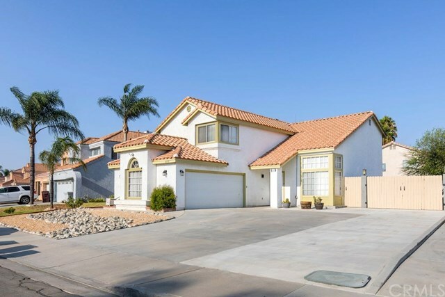 Property Photo:  16650 Sir Barton Way  CA 92551 