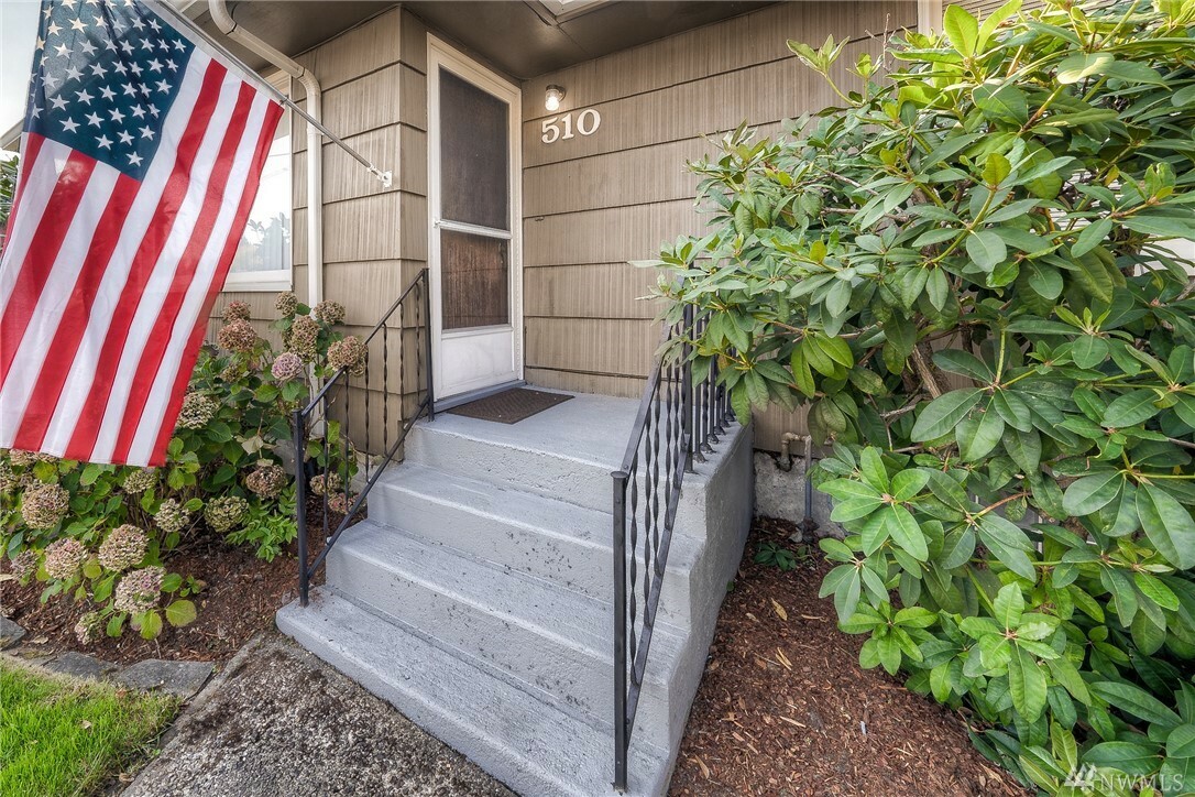 Property Photo: 510 S 84th St WA 98444