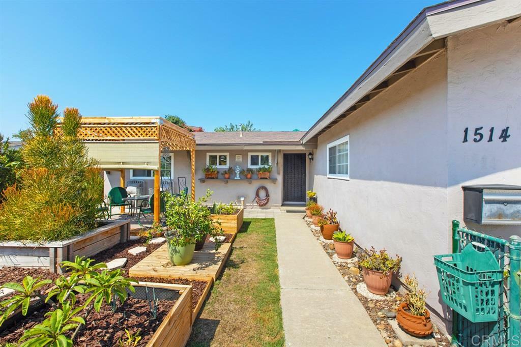 Property Photo: 1514 Oleander Ave CA 91911