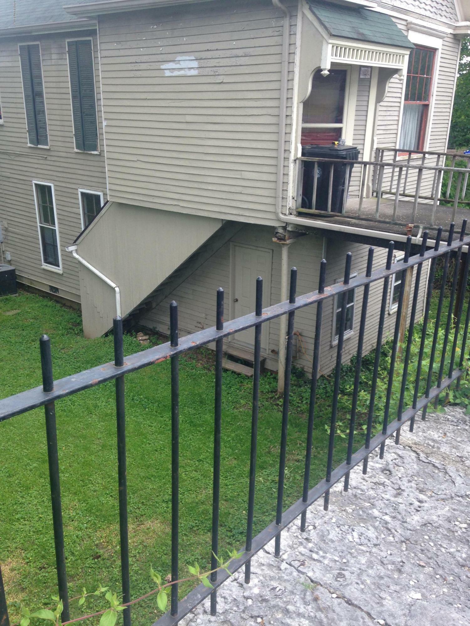 Property Photo:  1138 E Kentucky St  KY 40204 