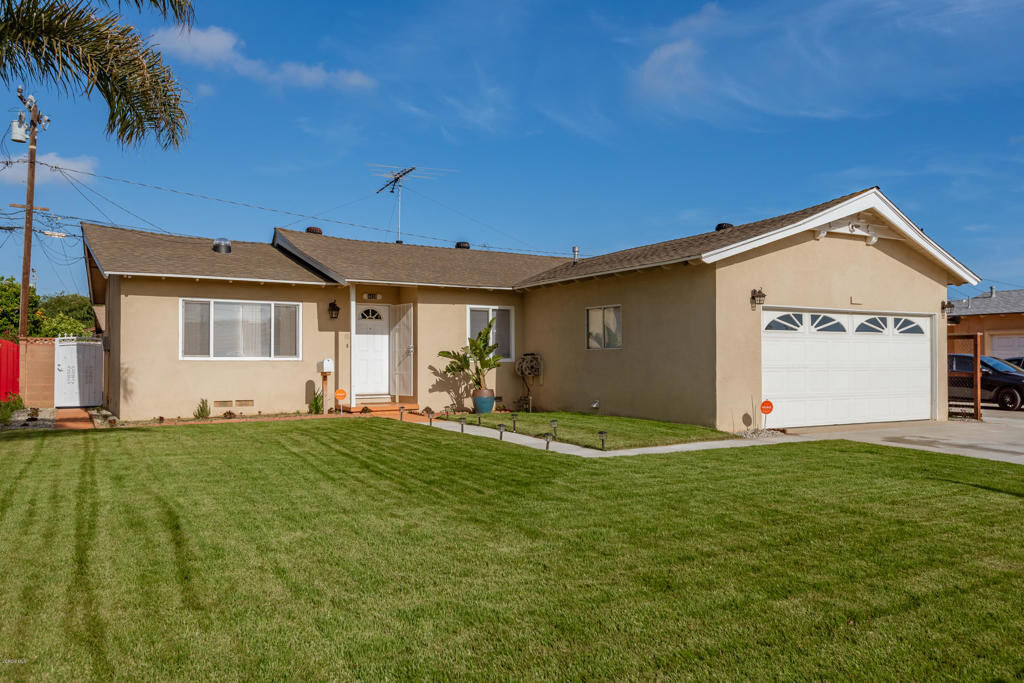 Property Photo:  4430 S B Street  CA 93033 