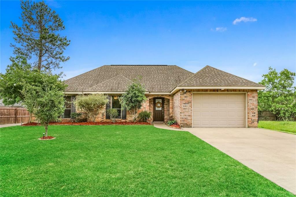 Property Photo:  44104 Washley Trace Circle  LA 70455 