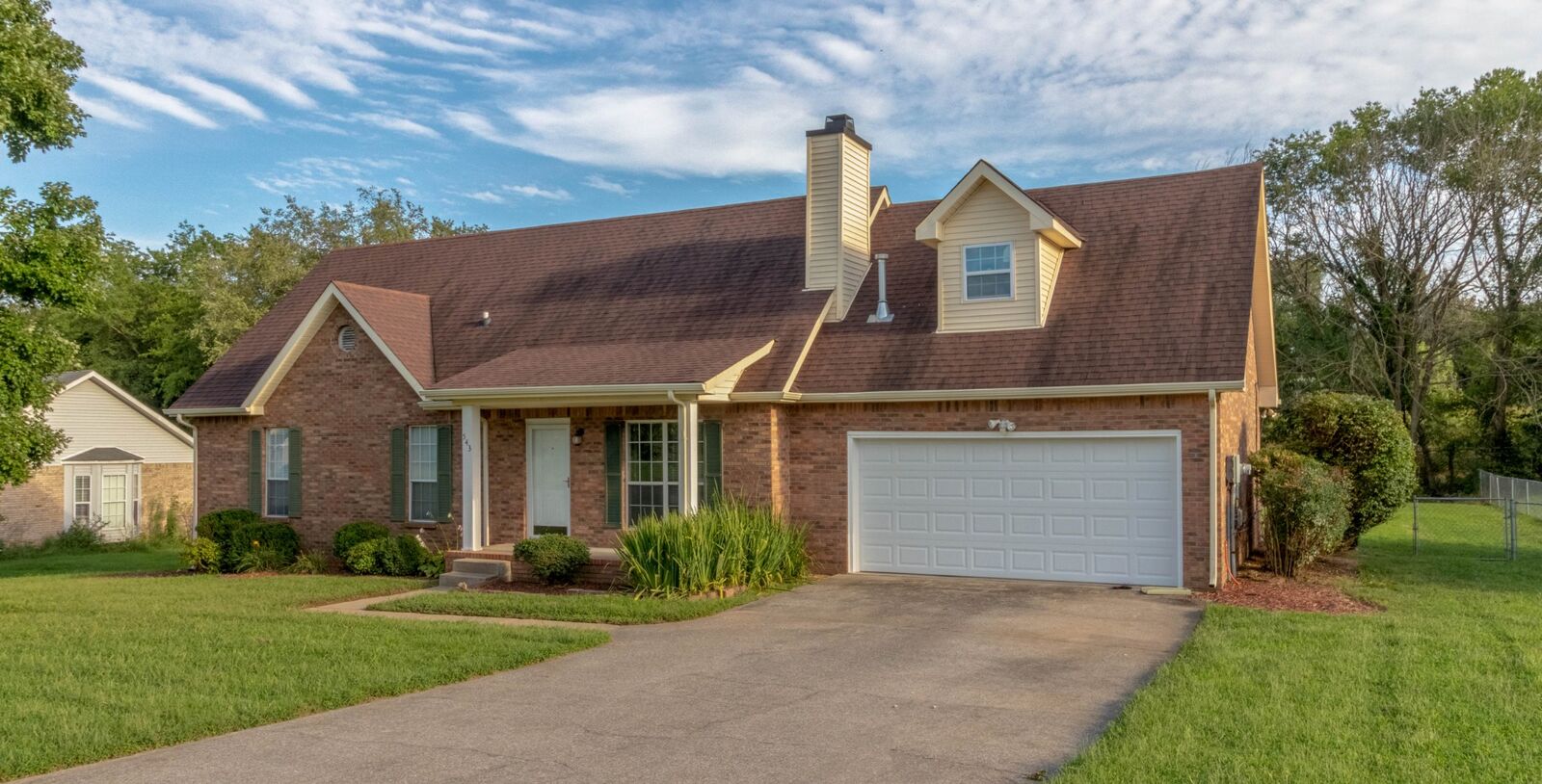 Property Photo:  543 Brentwood Cir  TN 37042 
