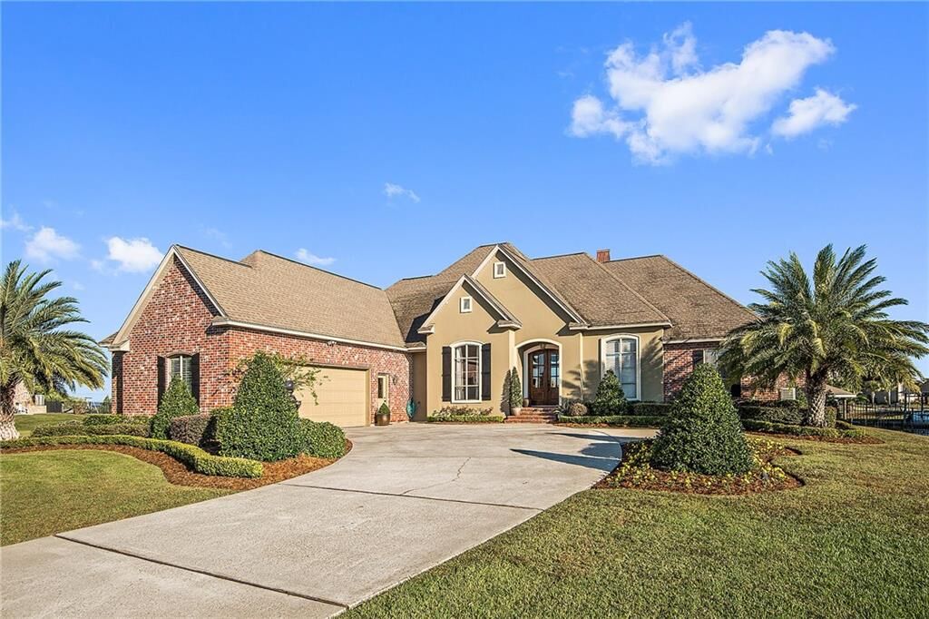 Property Photo:  233 Islander Drive  LA 70458 