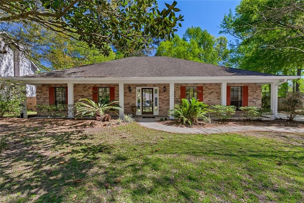 Property Photo: 209 Mako Nako Drive LA 70471