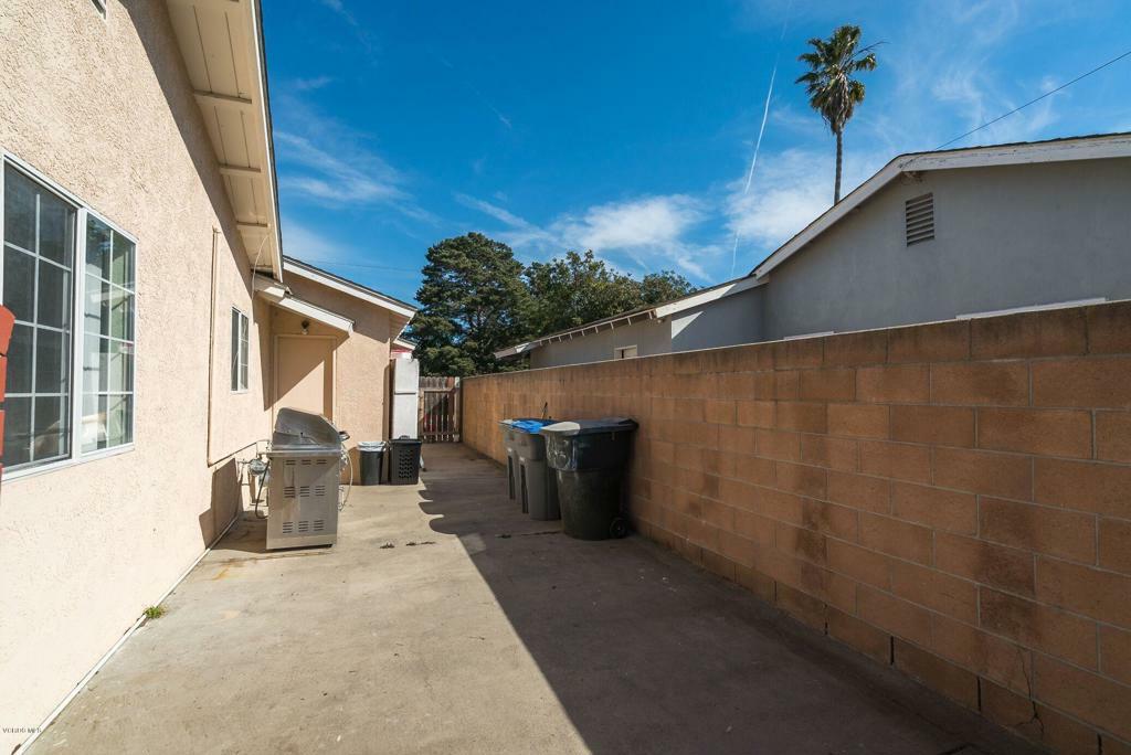 Property Photo:  2451 Trinity Place  CA 93033 