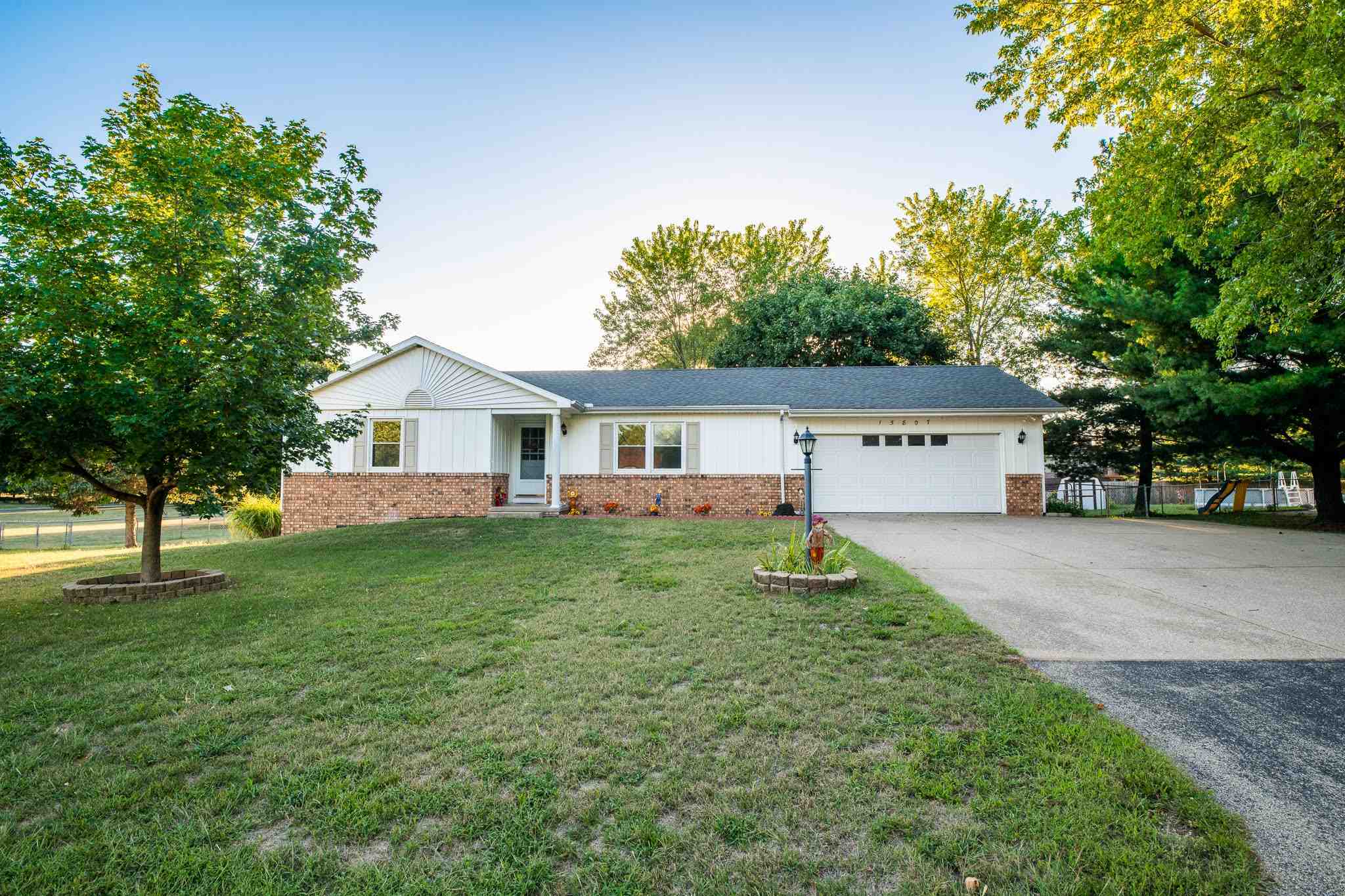 Property Photo:  15807 N Regency Park Place  IL 61523 