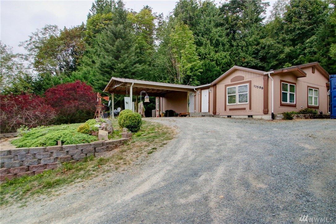 Property Photo:  13588 State Route 9  WA 98273 