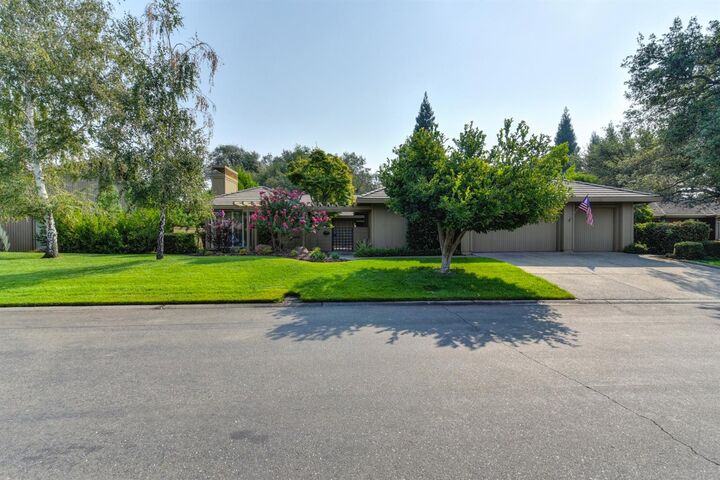 11493 Huntington Village Lane  Gold River CA 95670 photo