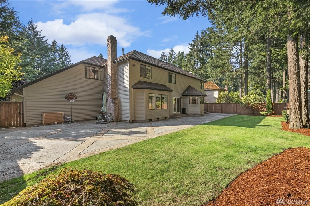 Property Photo:  4221 27th Ave  WA 98335 