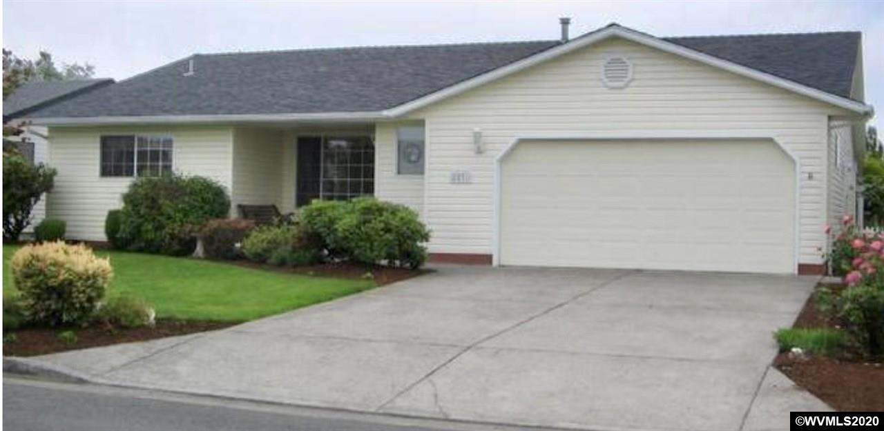 Property Photo: 2031 Lilac Rd OR 97071