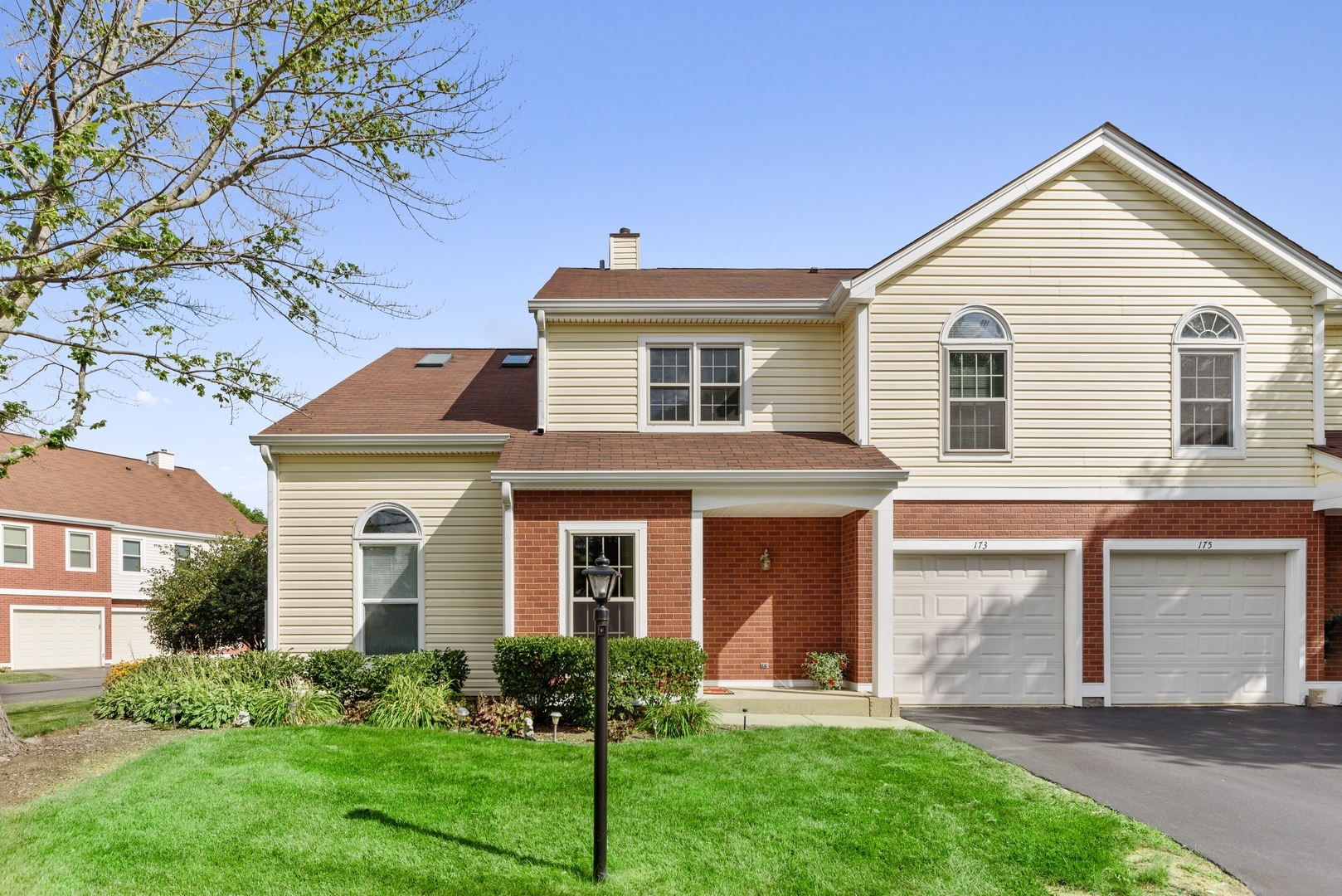 Property Photo:  173 South Stonington Drive 383  IL 60074 