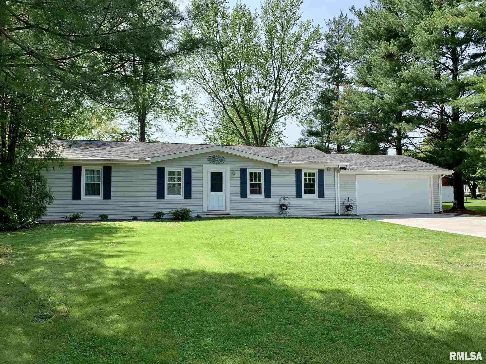 Property Photo: 776 Prairieview IL 61448
