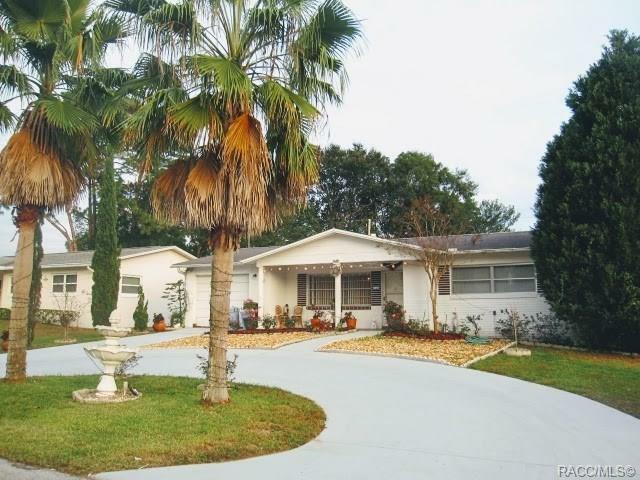 Property Photo:  235 S Barbour Street  FL 34465 