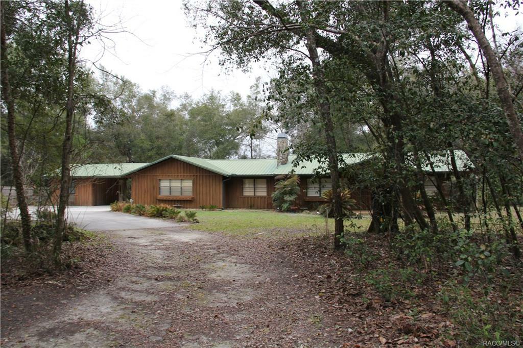 8655 E Henderson Trail  Inverness FL 34450 photo