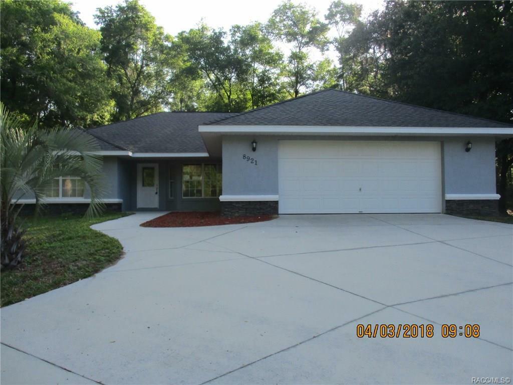 Property Photo:  8921 N Lily Drive  FL 34434 