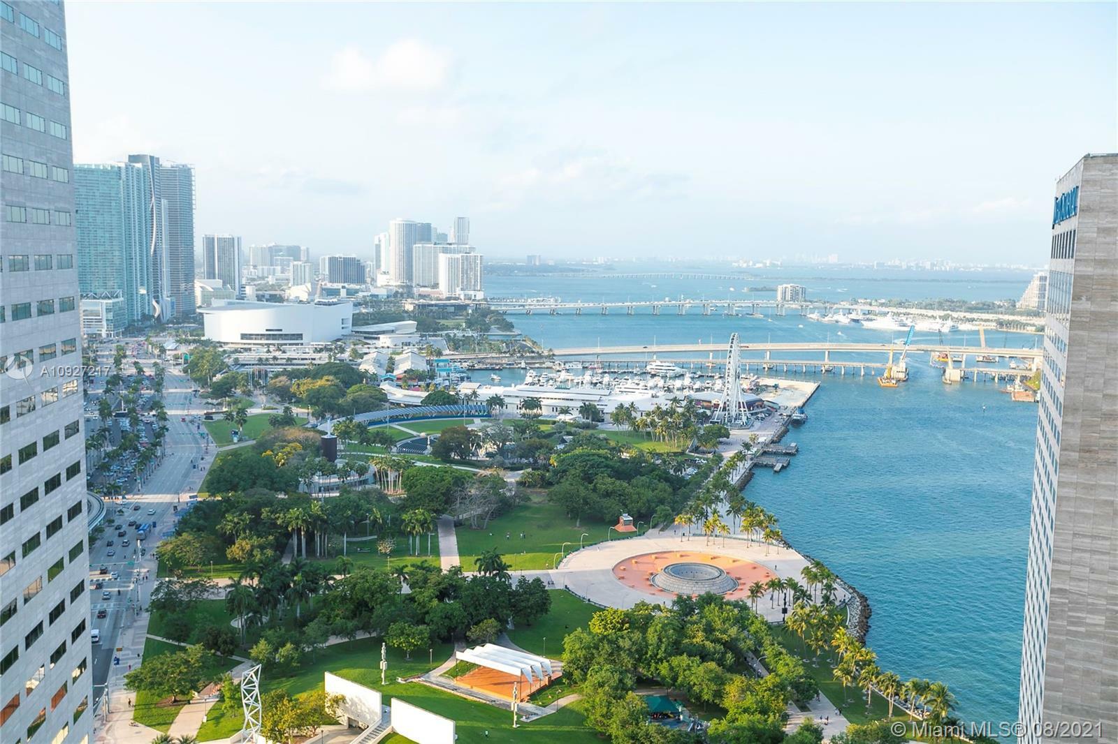 Property Photo:  325 S Biscayne Blvd 3618  FL 33131 