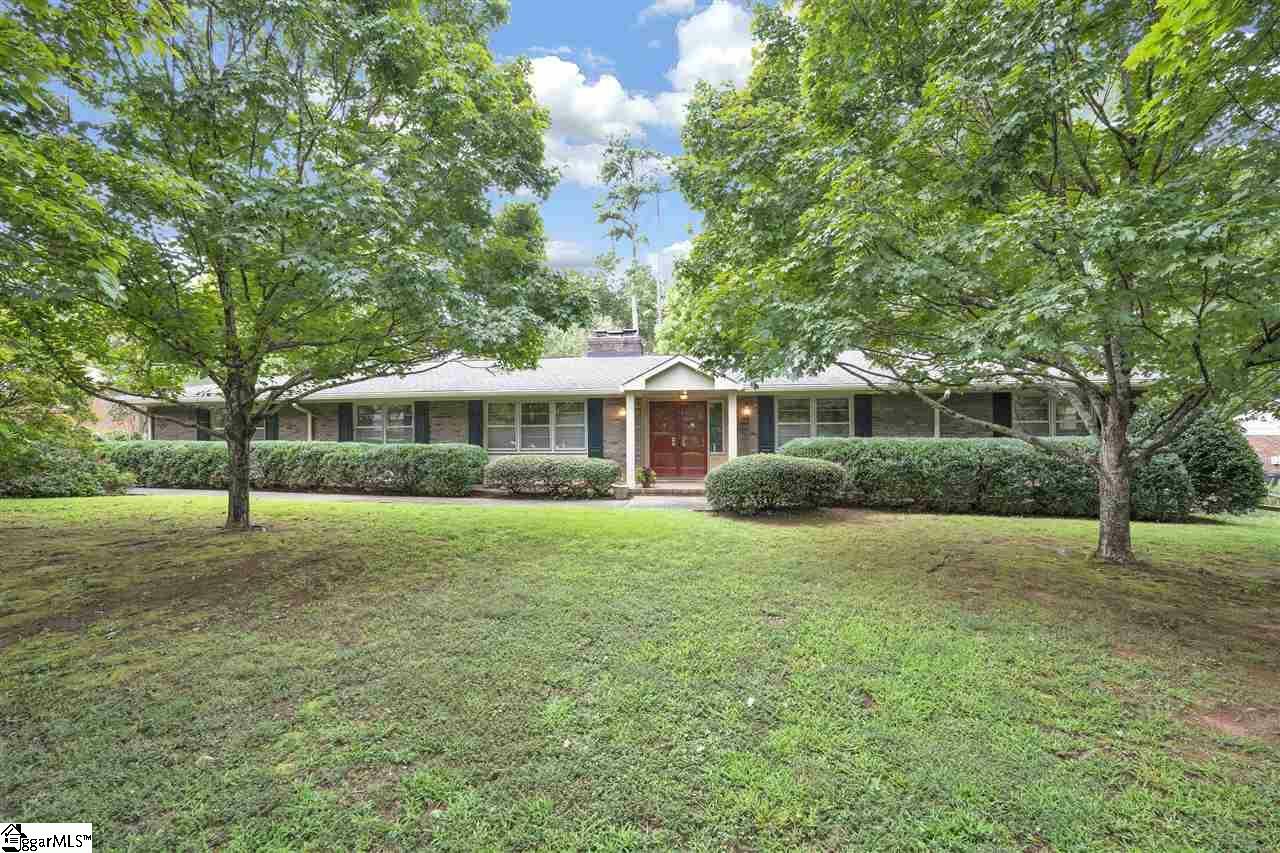 Property Photo:  105 Kearse Court  SC 29307 