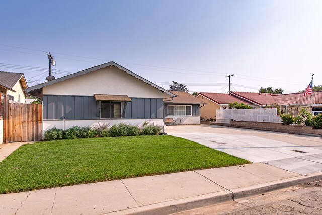 Property Photo:  618 Center Lane  CA 93060 