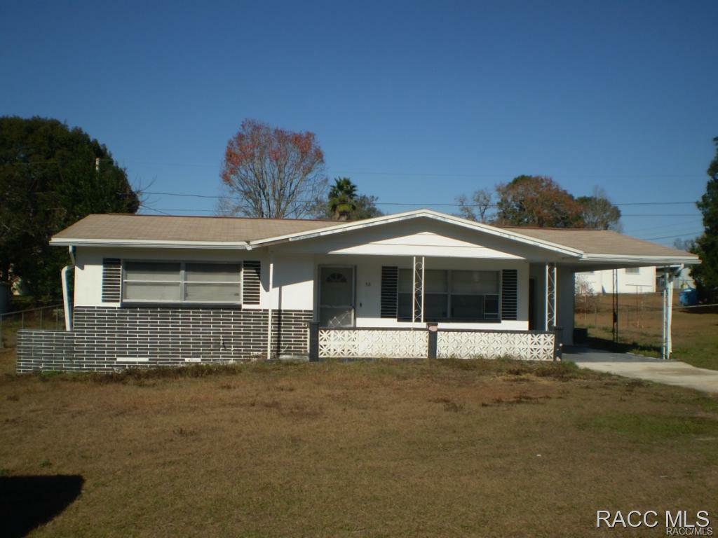 Property Photo:  38 S Lee Street  FL 34465 