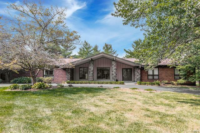 Property Photo: 321 New Salem Drive MO 63141