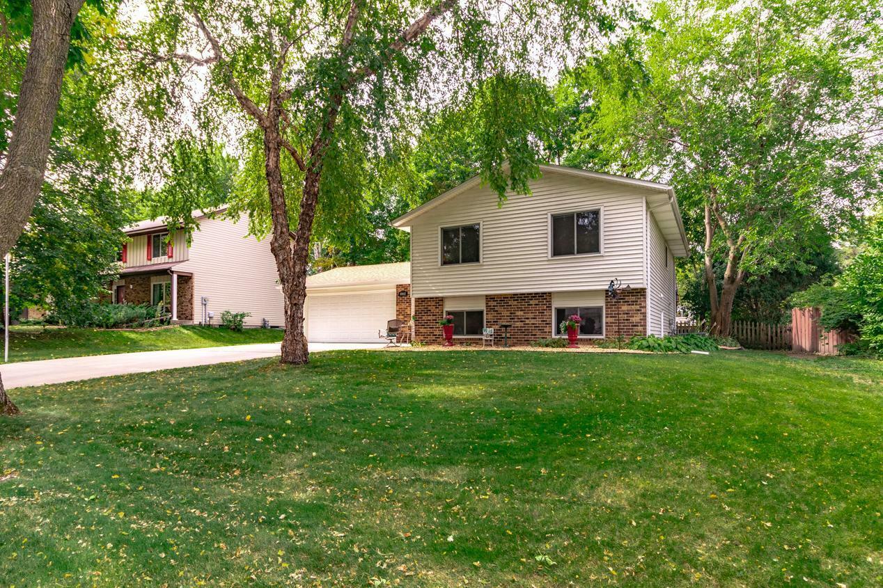 Property Photo:  8942 Jasmine Lane S  MN 55016 