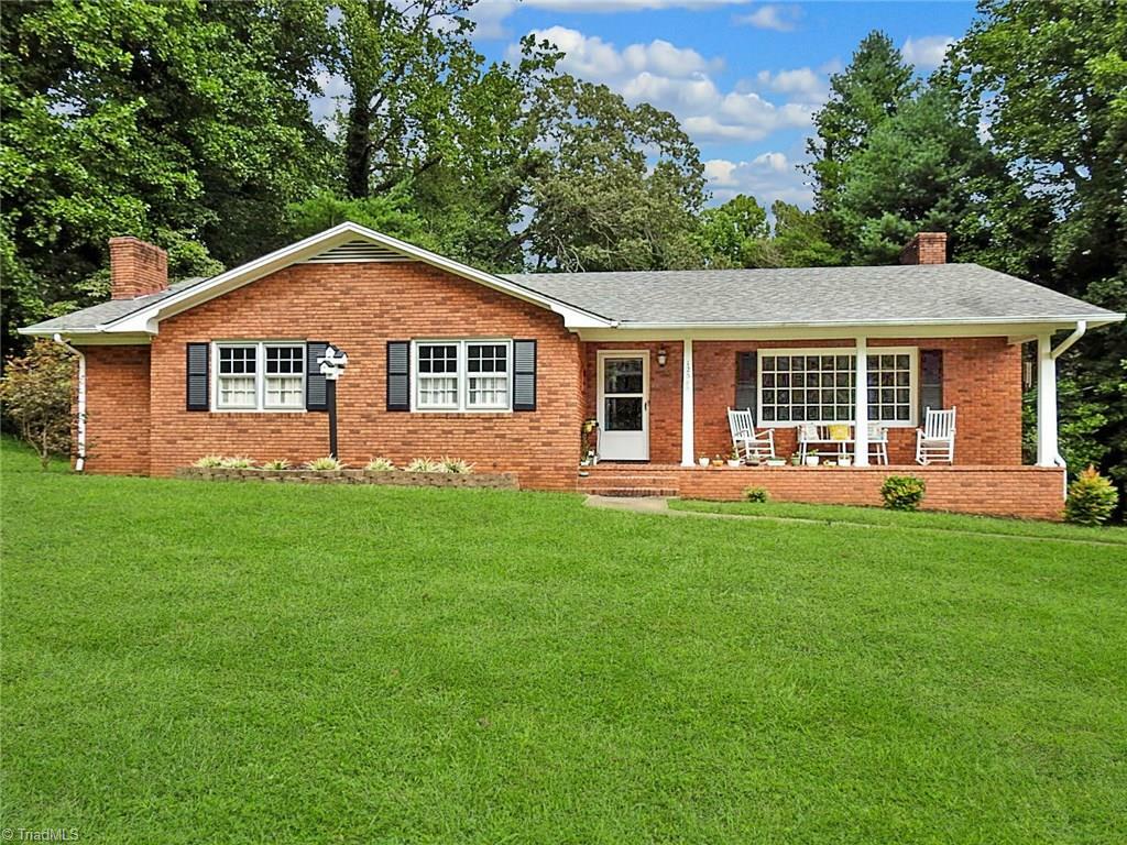 Property Photo:  125 James Street  NC 28621 