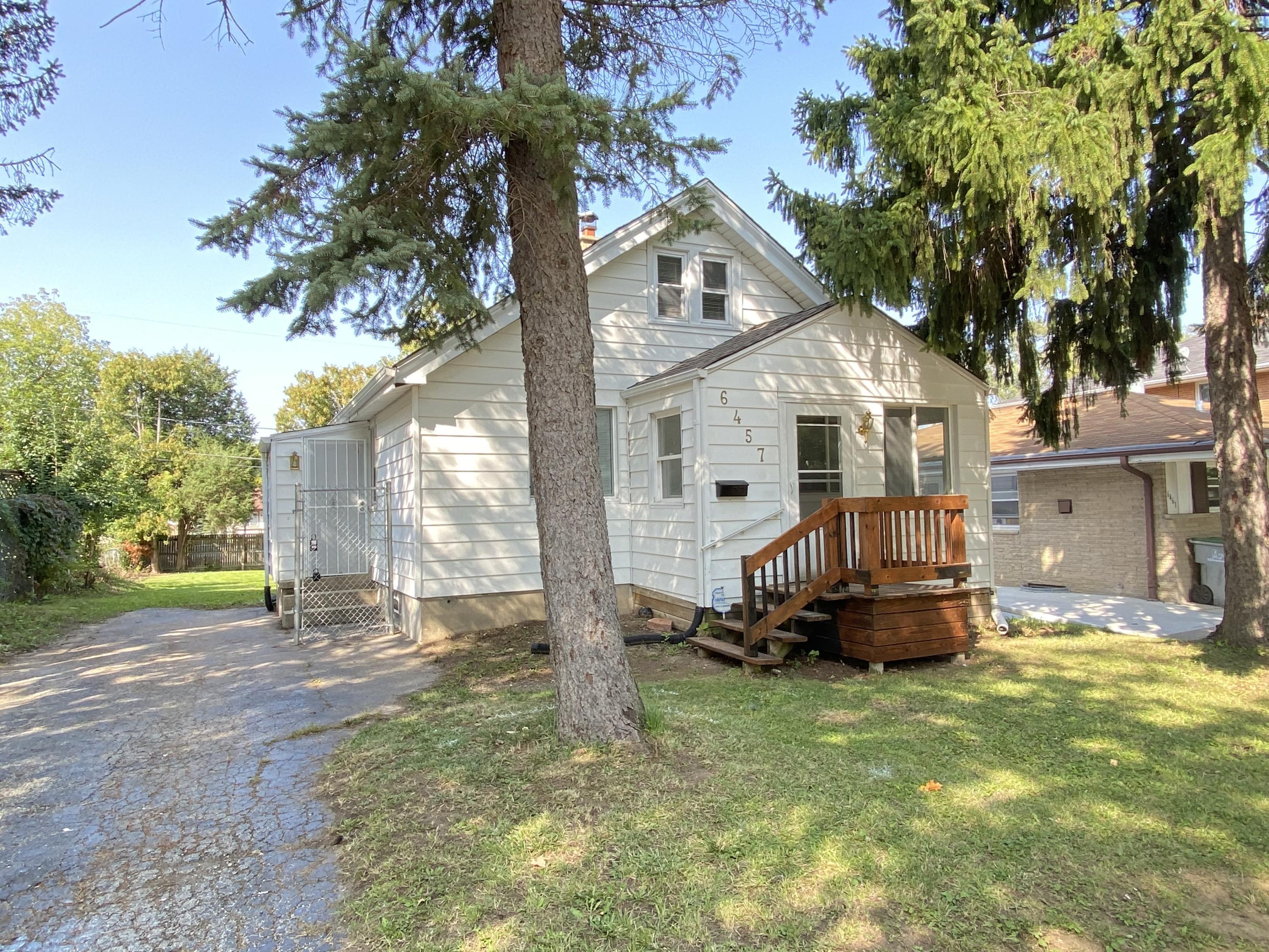Property Photo: 6457 N 54th St WI 53223