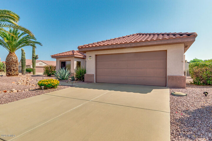 Property Photo:  19895 N Crimson Ridge Way N  AZ 85374 