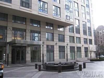 Property Photo: 10 City Place 25F NY 10601