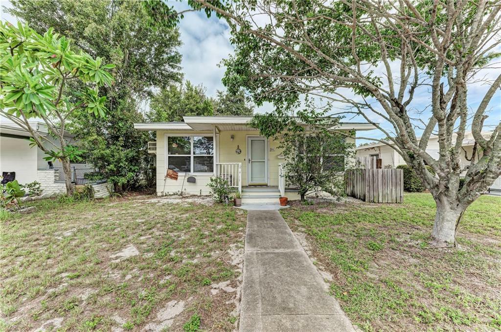 Property Photo:  511 62nd Avenue S  FL 33705 