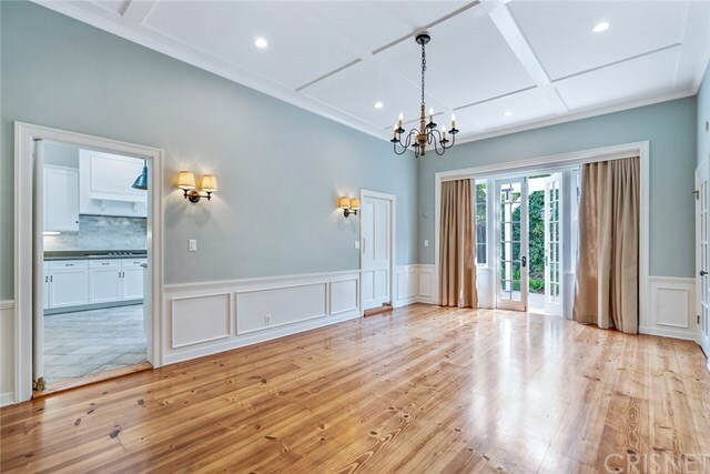 Property Photo: 4288 Navajo Avenue CA 91602